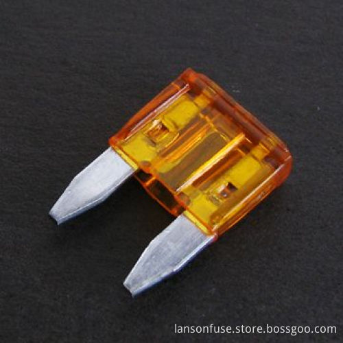 Small Automotive Fuse, Measures 10.9 x 16.01 x 3.81mm, and Suitable for Automobile
